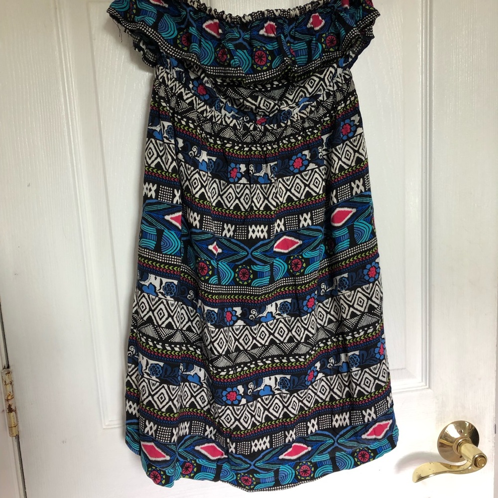 Forever 21 strapless dress size small new with tag